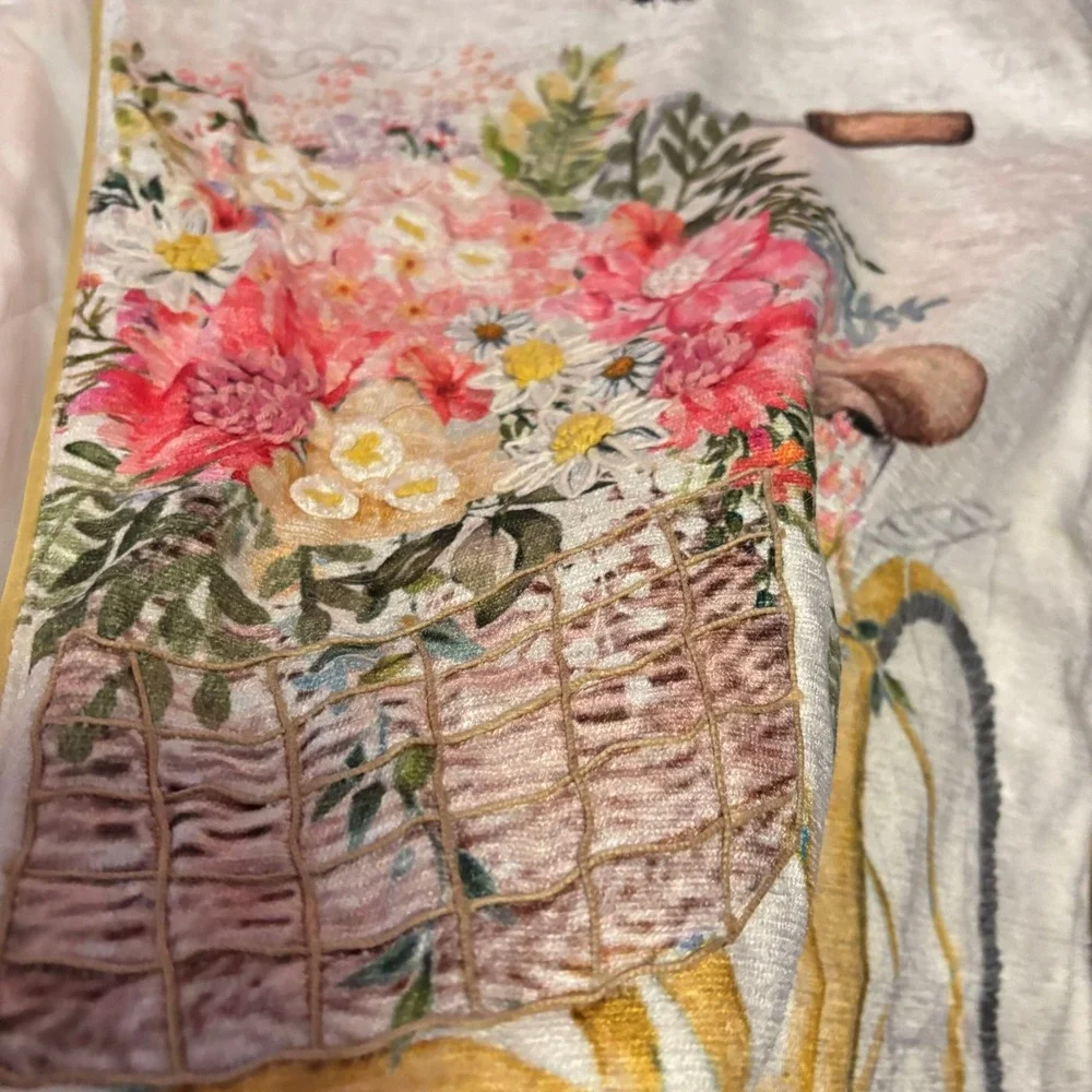 Table Runner Nicole Miller Home Cream Floral Bicycle Embroidered Bee Postcard 70